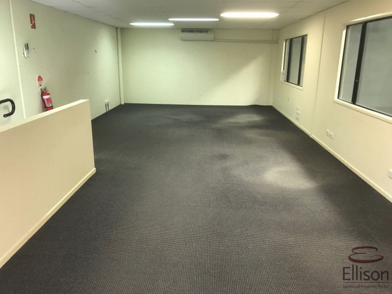 4/5 Cairns Street, Loganholme QLD 4129