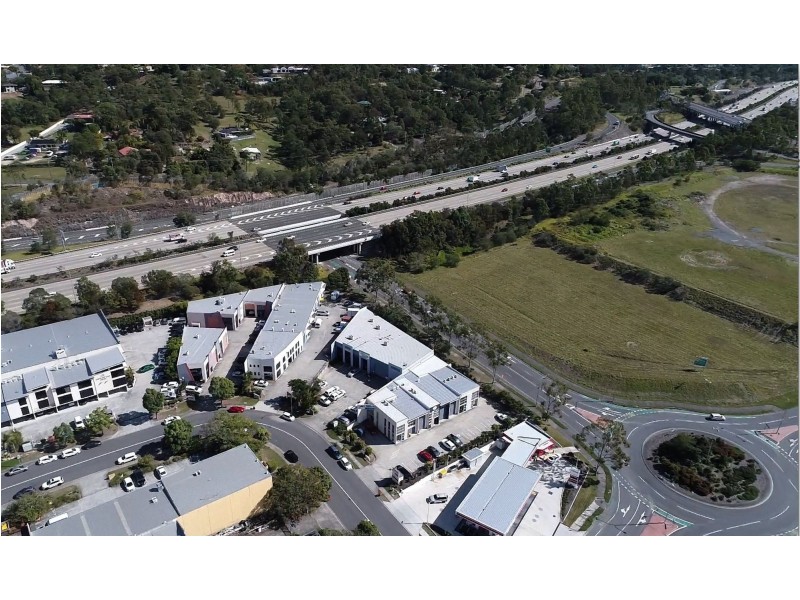 5/3 Millennium Circuit, Helensvale QLD 4212