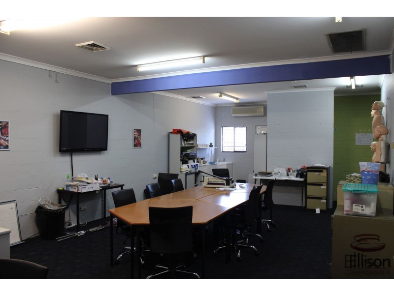 4049 Pacific Highway, Loganholme QLD 4129