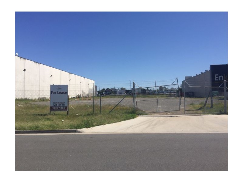 9-13 Henry Street, Loganholme QLD 4129