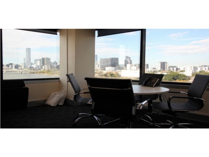 S8.01L8/301 Coronation Drive, Milton QLD 4064