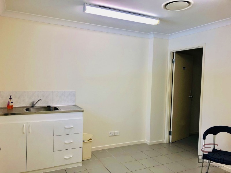 3956 Pacific Highway, Loganholme QLD 4129
