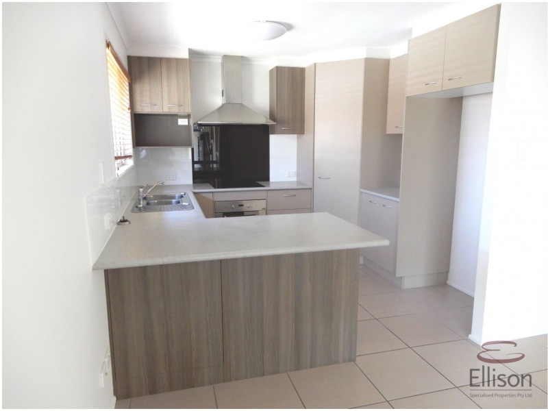 4 Ribwort Court, Shailer Park QLD 4128