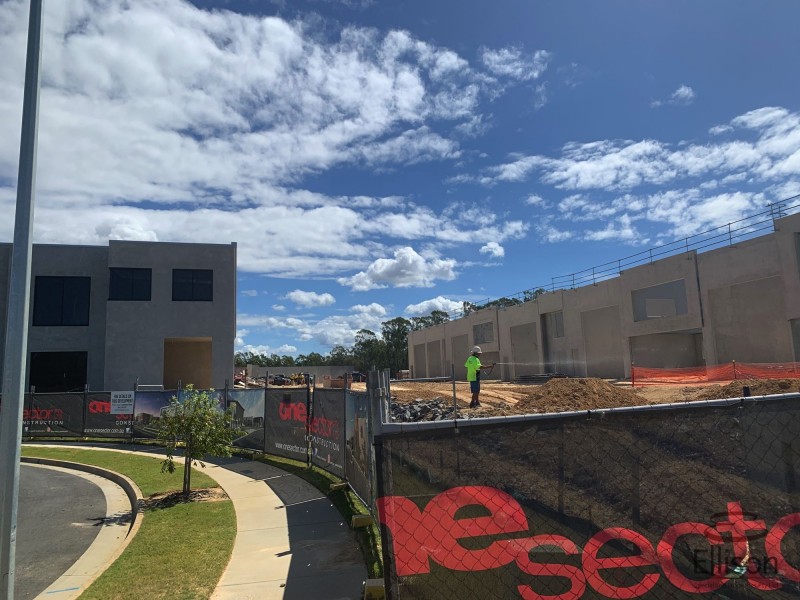 28/8 Distribution Court, Arundel QLD 4214