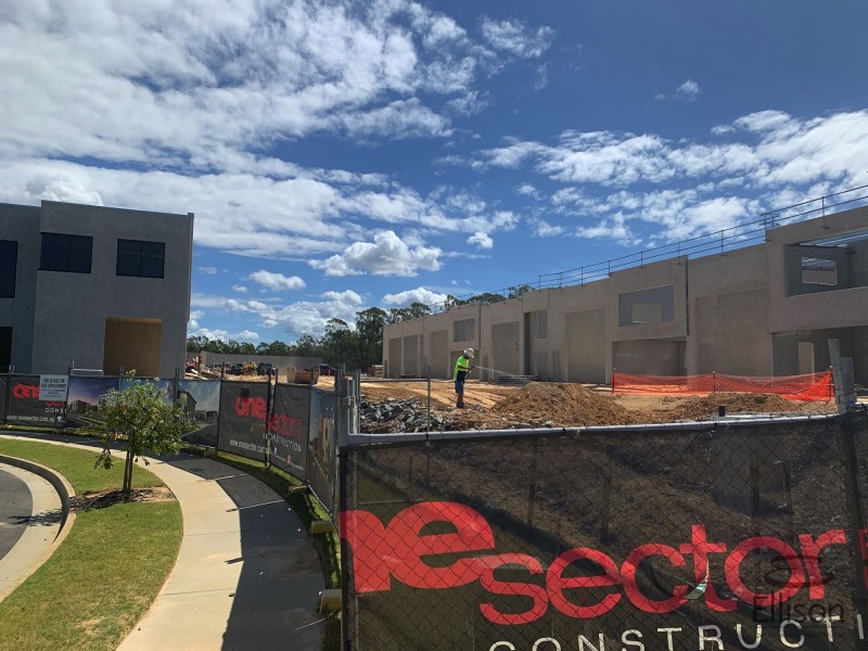 28/8 Distribution Court, Arundel QLD 4214