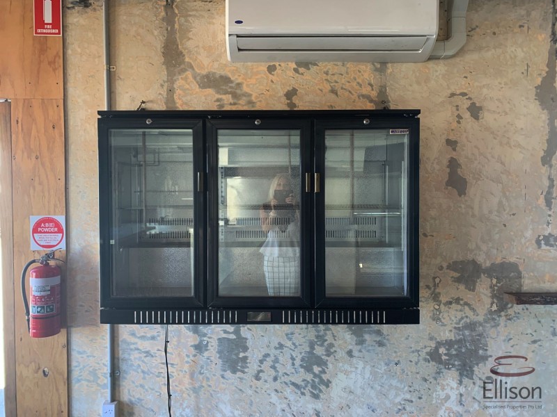 Unit 1 (a) 17 Manufacturer Drive, Molendinar QLD 4214