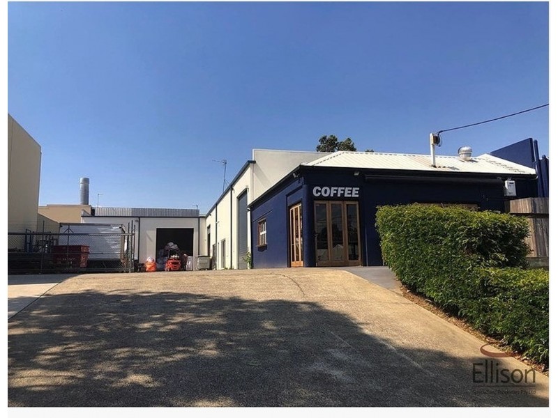 Unit 1 (a) & (b) 17 Manufacturer Drive, Molendinar QLD 4214