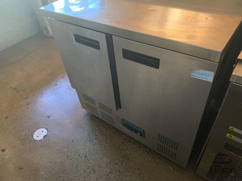 Unit 1 (a) & (b) 17 Manufacturer Drive, Molendinar QLD 4214