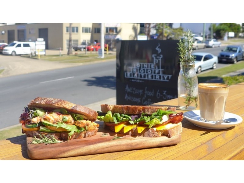 Unit 1 (a) & (b) 17 Manufacturer Drive, Molendinar QLD 4214