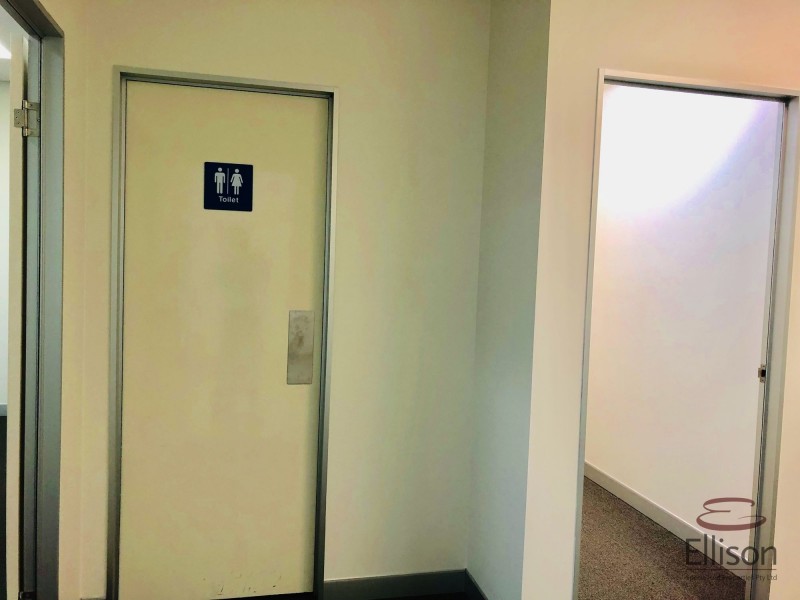 Office 4 – 3990 Pacific Highway, Loganholme QLD 4129