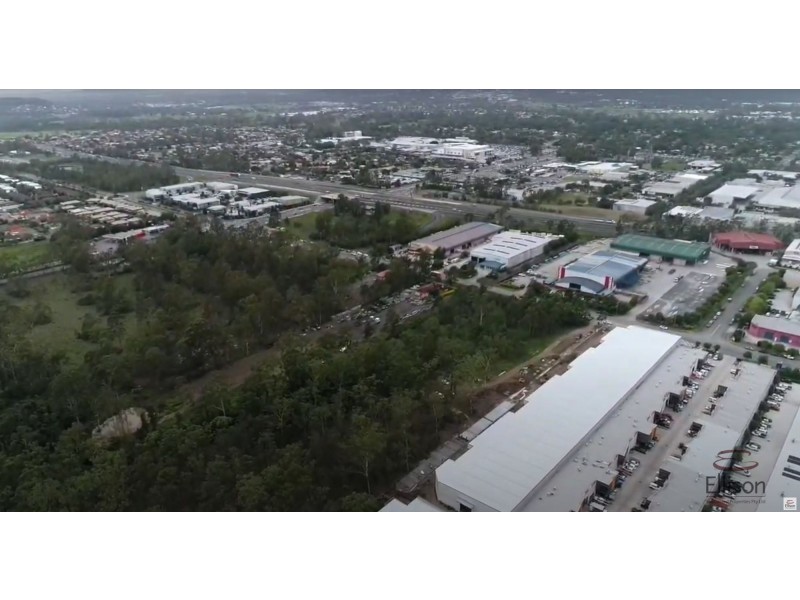 Unit 2/26 Ellerslie Road, Meadowbrook QLD 4131