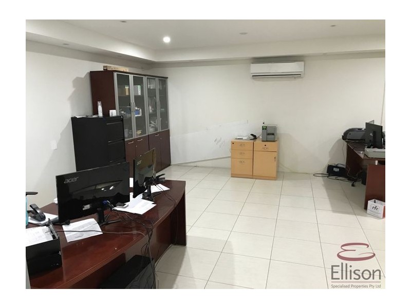 Unit 3/28 Eurora Street, Kingston QLD 4114