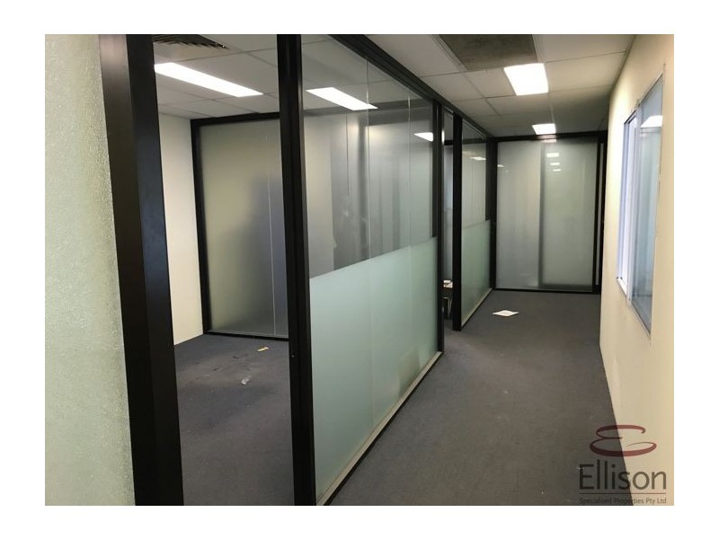 Unit 3/28 Eurora Street, Kingston QLD 4114