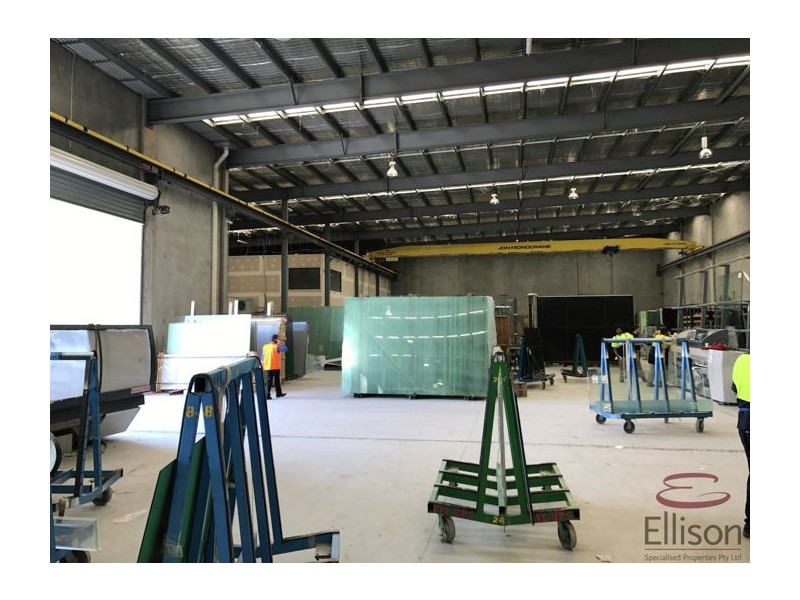 Unit 3/28 Eurora Street, Kingston QLD 4114