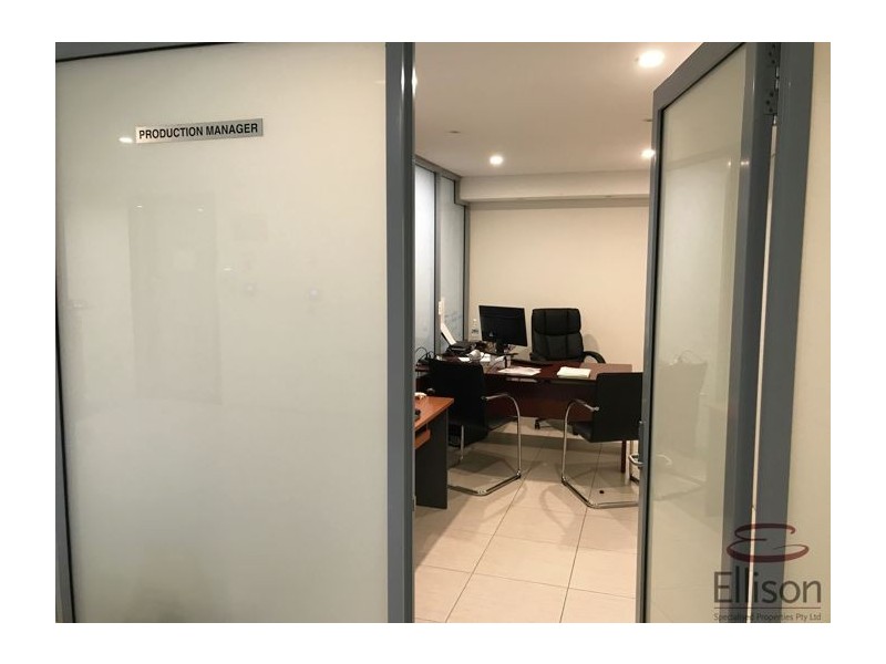 Unit 3/28 Eurora Street, Kingston QLD 4114