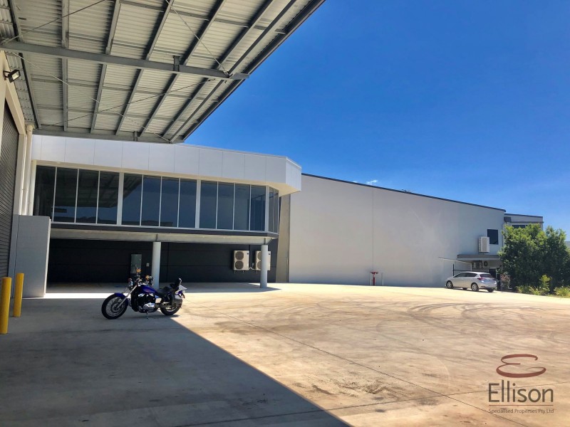 Unit 1 Lot 13 Blue Eagle Drive, Meadowbrook QLD 4131