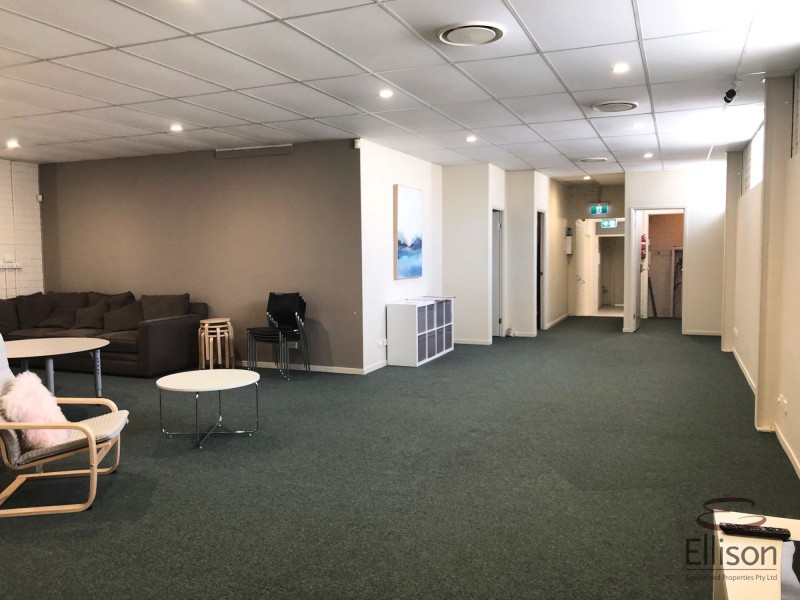 Unit 1 Lot 112 Pacific Highway, Loganholme QLD 4129