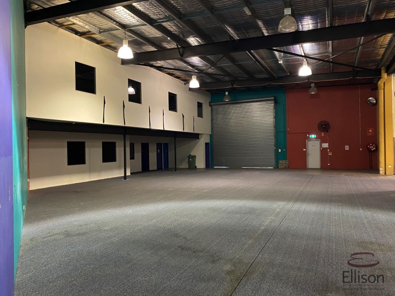 Unit 5/4014 Pacific Highway, Loganholme QLD 4129