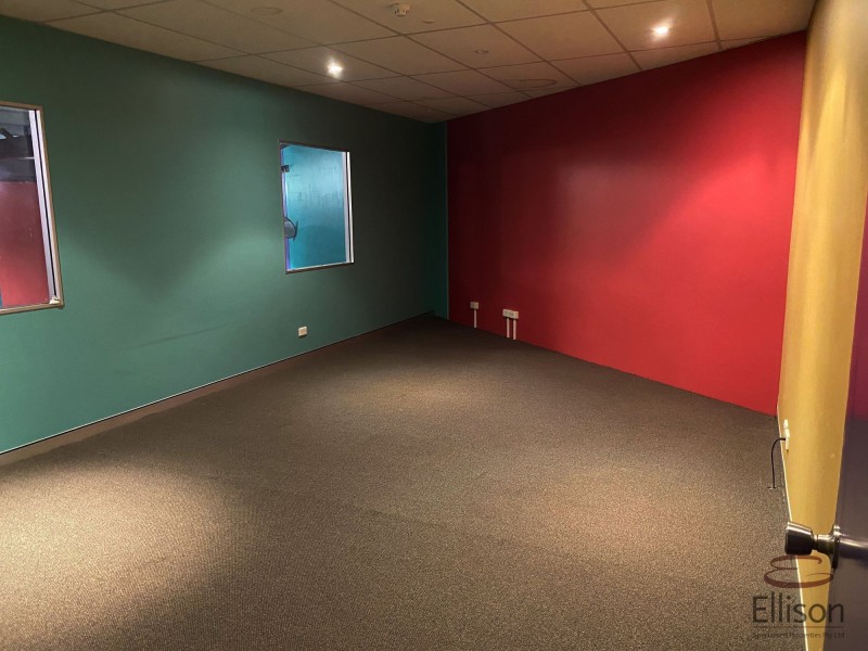 Unit 5/4014 Pacific Highway, Loganholme QLD 4129