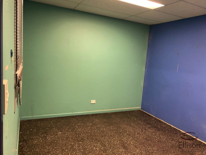 Unit 5/4014 Pacific Highway, Loganholme QLD 4129