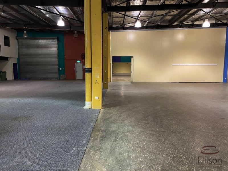 Unit 5/4014 Pacific Highway, Loganholme QLD 4129