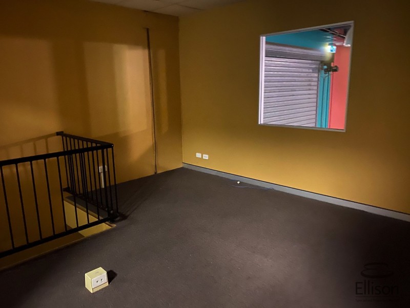 Unit 5/4014 Pacific Highway, Loganholme QLD 4129