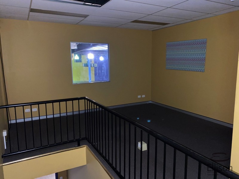 Unit 5/4014 Pacific Highway, Loganholme QLD 4129