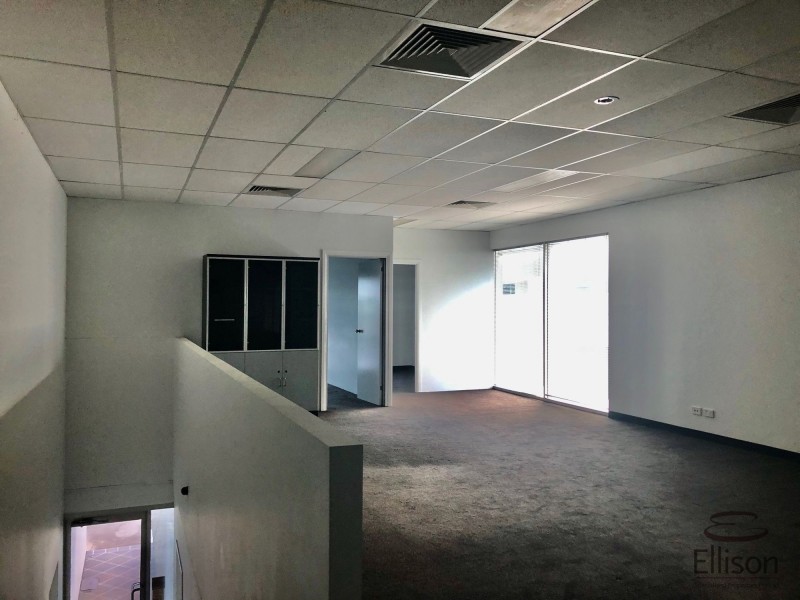 5/3-19 University Drive, Meadowbrook QLD 4131