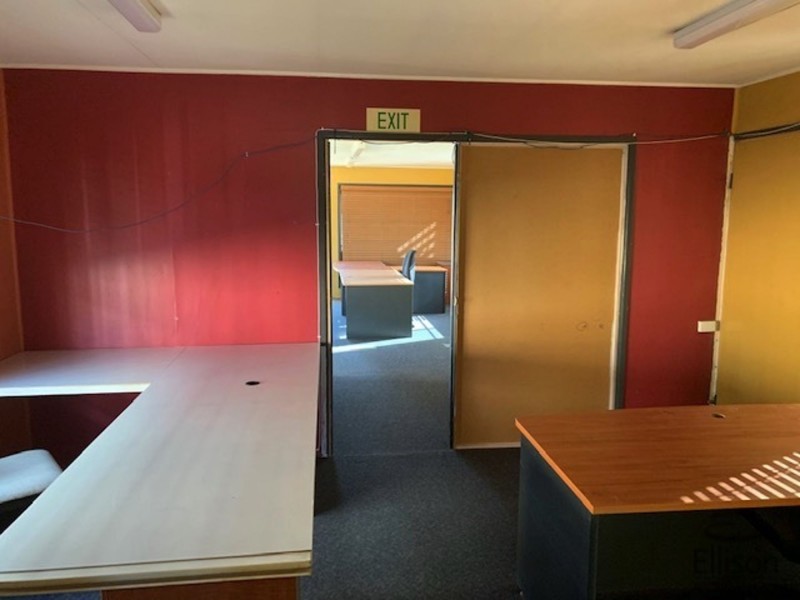 4138 Pacific Highway, Loganholme QLD 4129