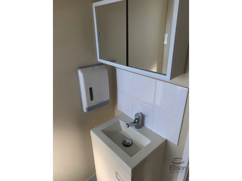 4138 Pacific Highway, Loganholme QLD 4129