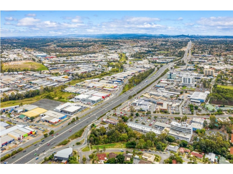 12B, Level 1/3-15 Dennis Road, Springwood QLD 4127