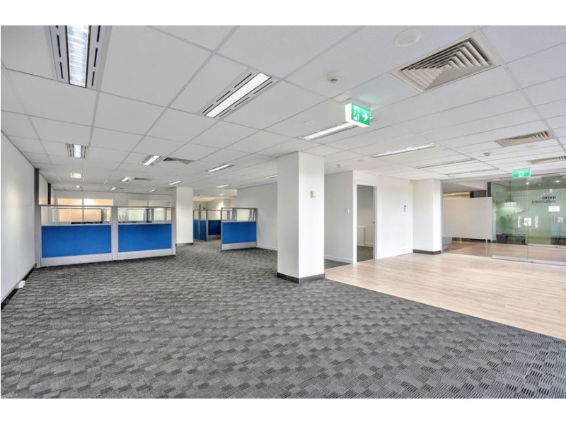 3/303 Coronation Drive, Milton QLD 4064