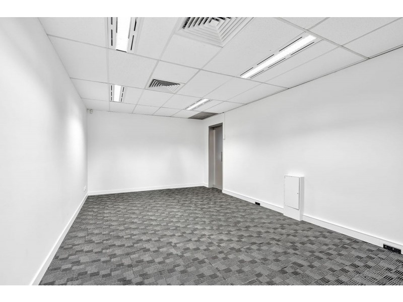 3/303 Coronation Drive, Milton QLD 4064