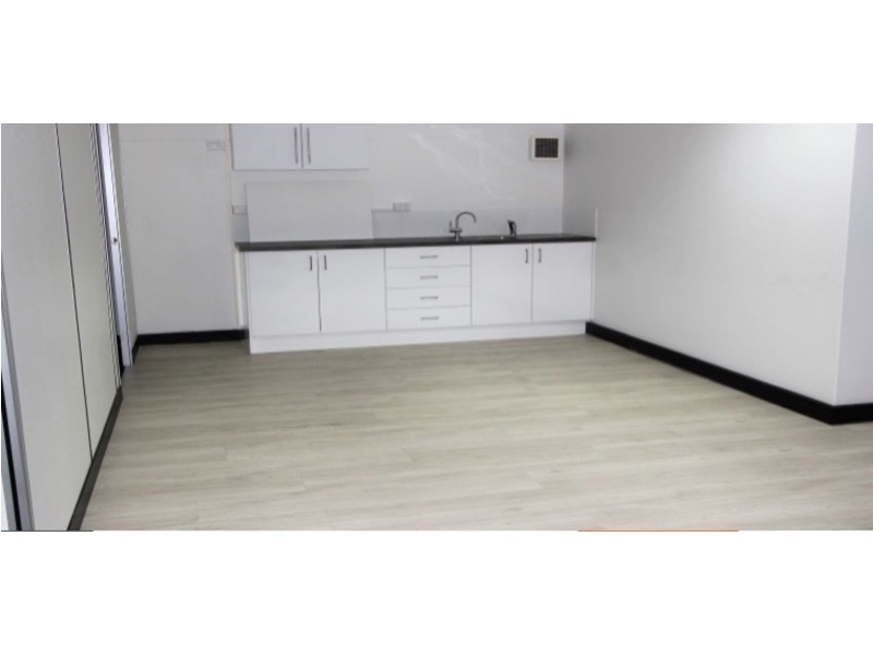 3/303 Coronation Drive, Milton QLD 4064