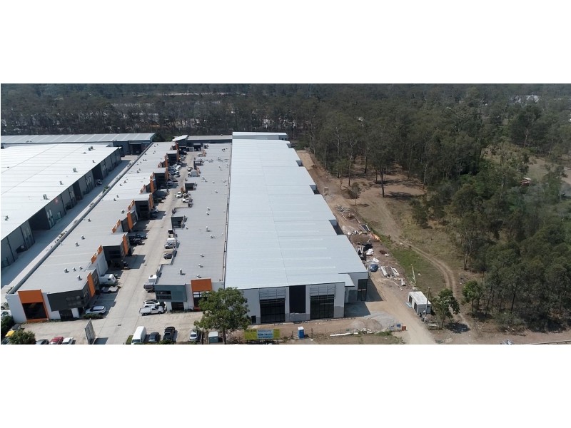 24 Ellerslie Road, Meadowbrook QLD 4131