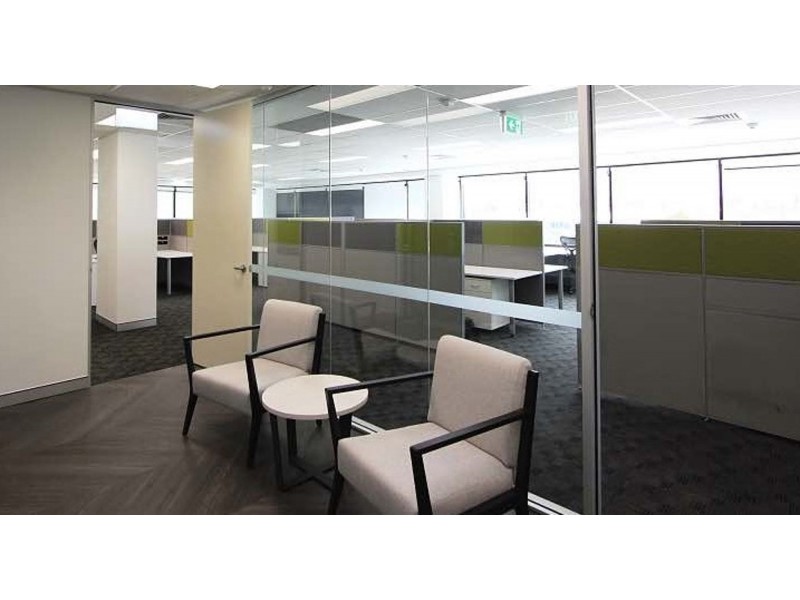 S402/301 Coronation Drive, Milton QLD 4064