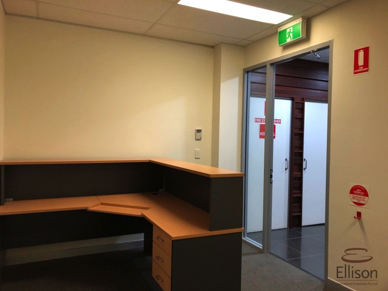 5/3990 Pacific Highway, Loganholme QLD 4129