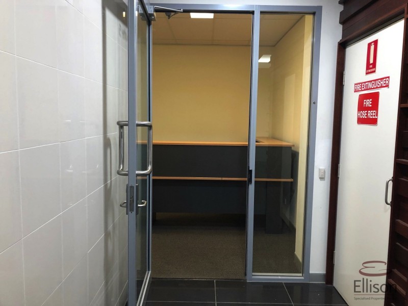 5/3990 Pacific Highway, Loganholme QLD 4129