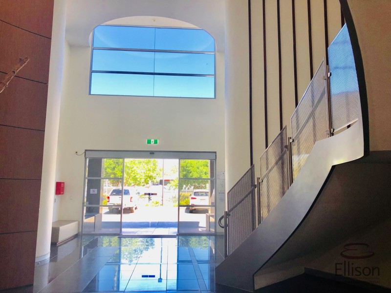 4/3990 Pacific Highway, Loganholme QLD 4129