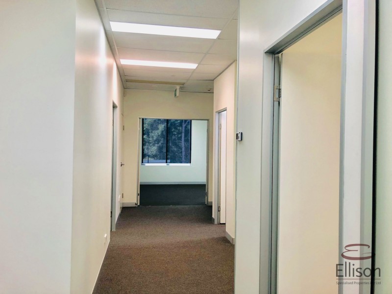 4/3990 Pacific Highway, Loganholme QLD 4129