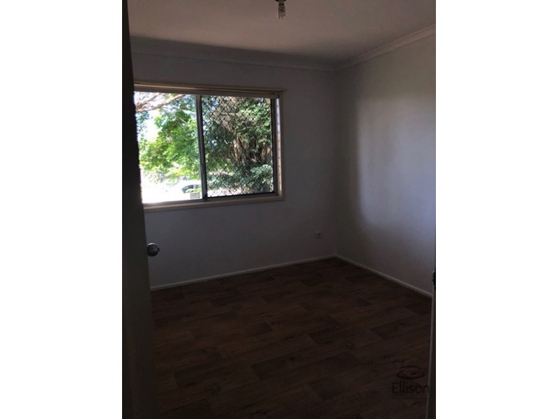 13 Bushmills Court, Hillcrest QLD 4118