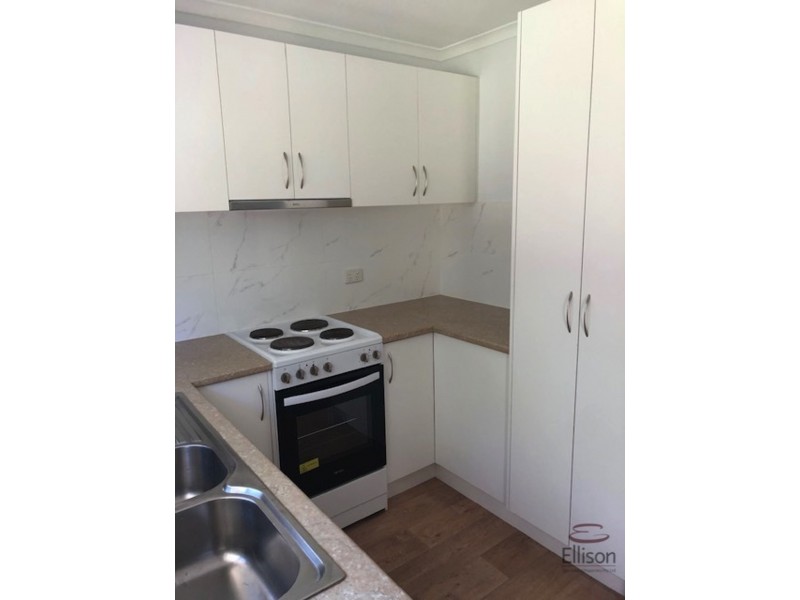 13 Bushmills Court, Hillcrest QLD 4118