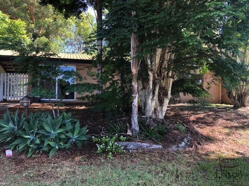 13 Bushmills Court, Hillcrest QLD 4118