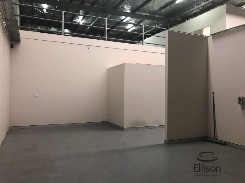 1/8-12 Monte Khoury Drive, Loganholme QLD 4129