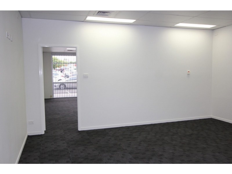 G02, 3-15 Dennis Road, Springwood QLD 4127