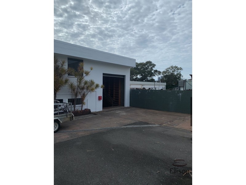 50 Ward Street, Southport QLD 4215