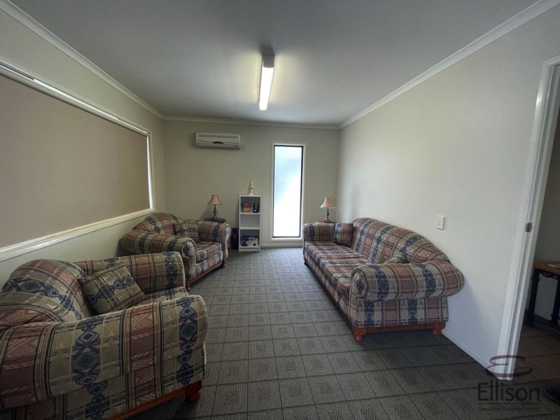 37 Vanessa Boulevard, Springwood QLD 4127