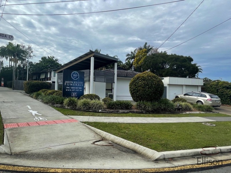 37 Vanessa Boulevard, Springwood QLD 4127