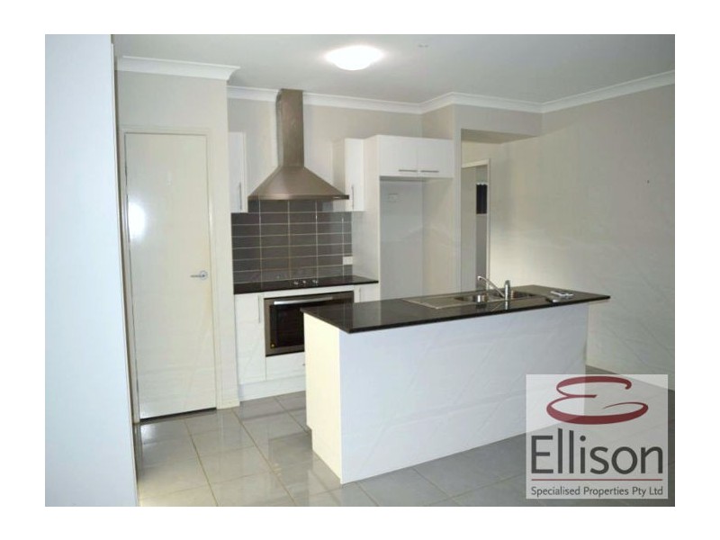 2 Doherty Place, Wakerley QLD 4154