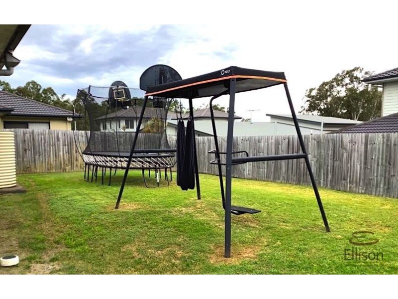 2 Doherty Place, Wakerley QLD 4154